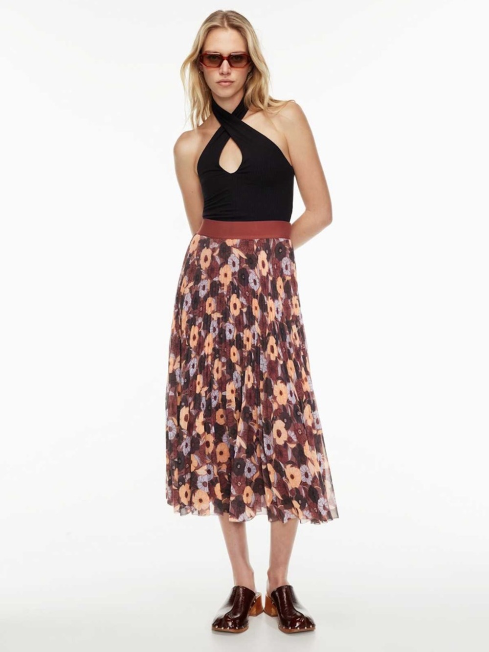 Aritzia Wilfred Twirl Skirt in Sft Iris/Sft Trcotta size S